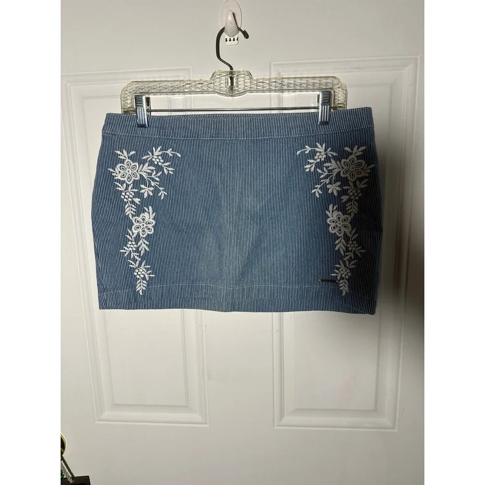Vintage Y2K New With Tags Abercrombie & Fitch Women Blue Casual Skirt